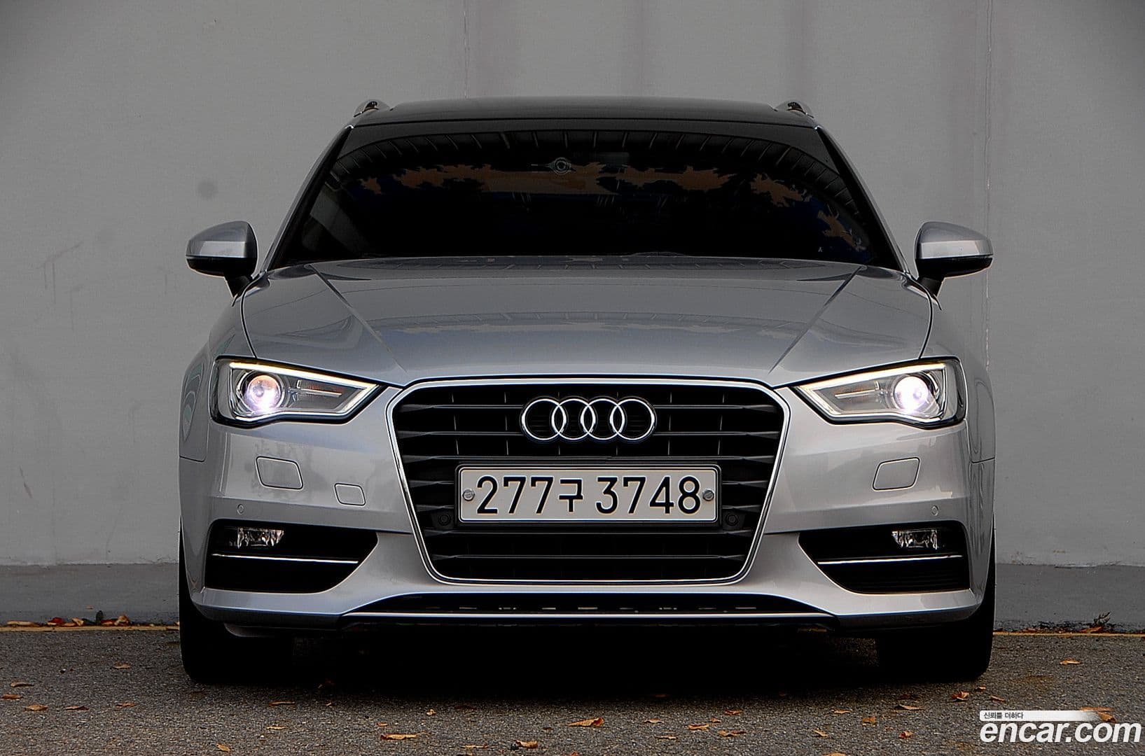 Main__Slider__Photo:A3 Audi 2016.0-0