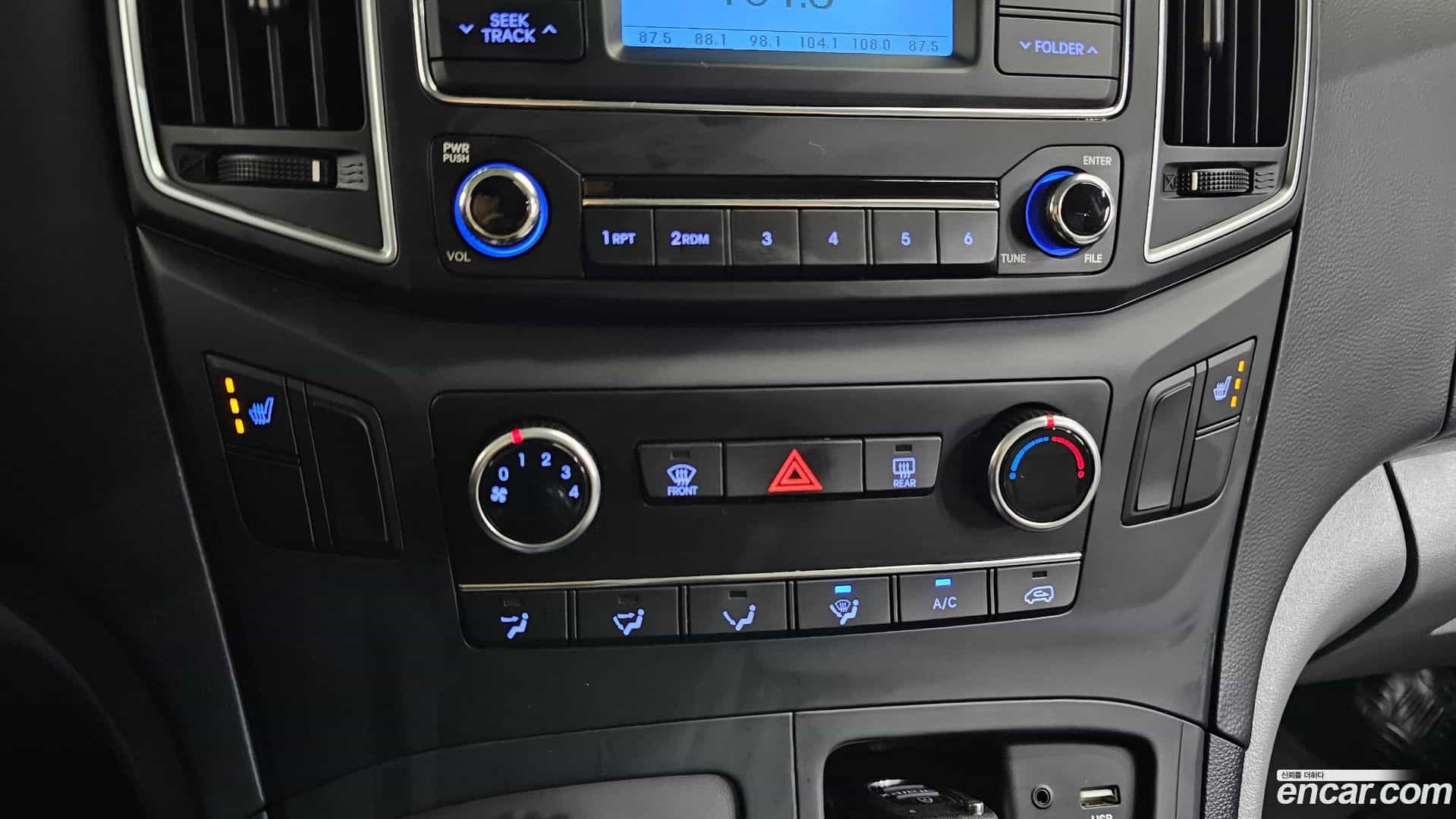 Starex Hyundai 2020.5-OPTION-022