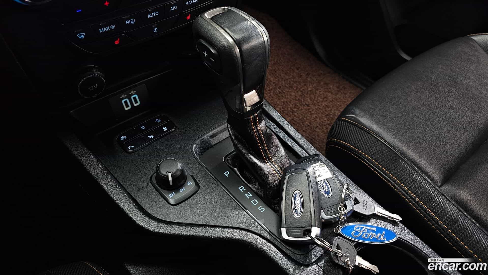 Ranger Ford 2021.5-INNER-009