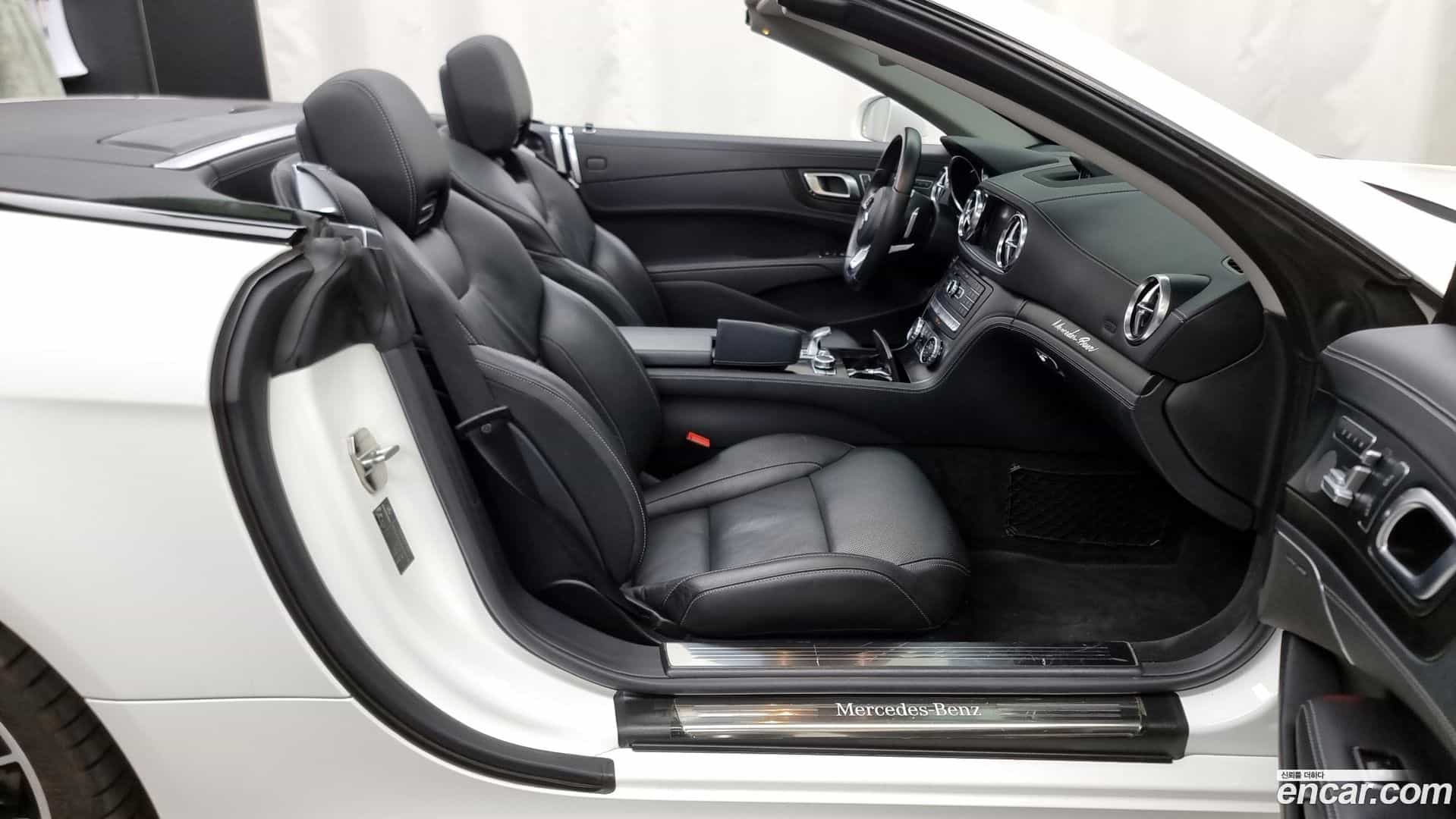 SL-Class Mercedes-Benz 2016.11-OPTION-015
