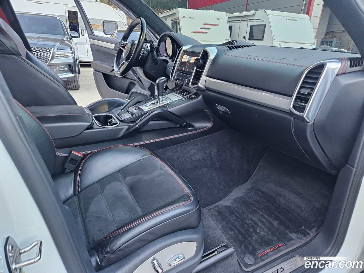 Cayenne Porsche 2018.2-OPTION-016