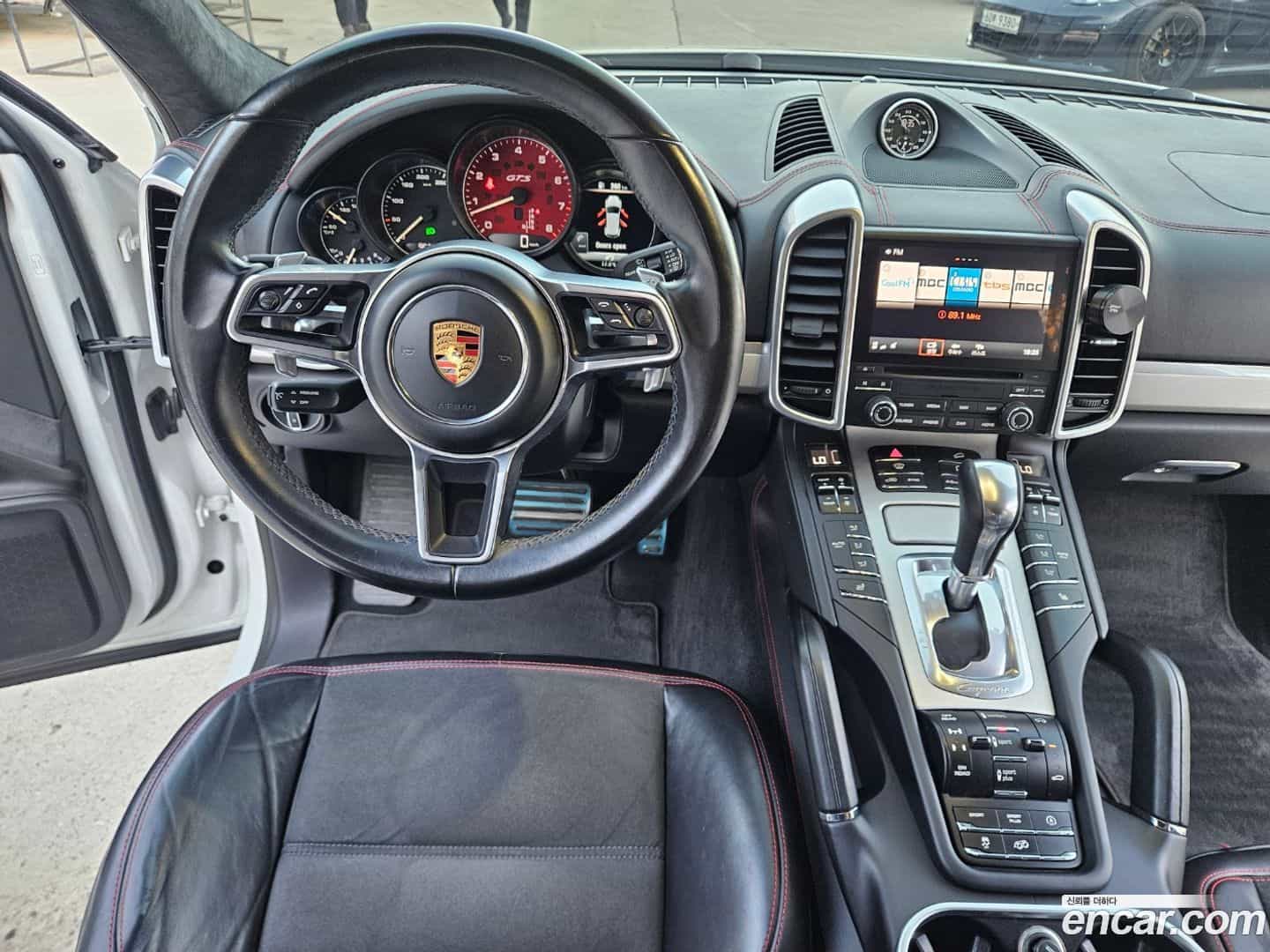 Cayenne Porsche 2018.2-OPTION-021