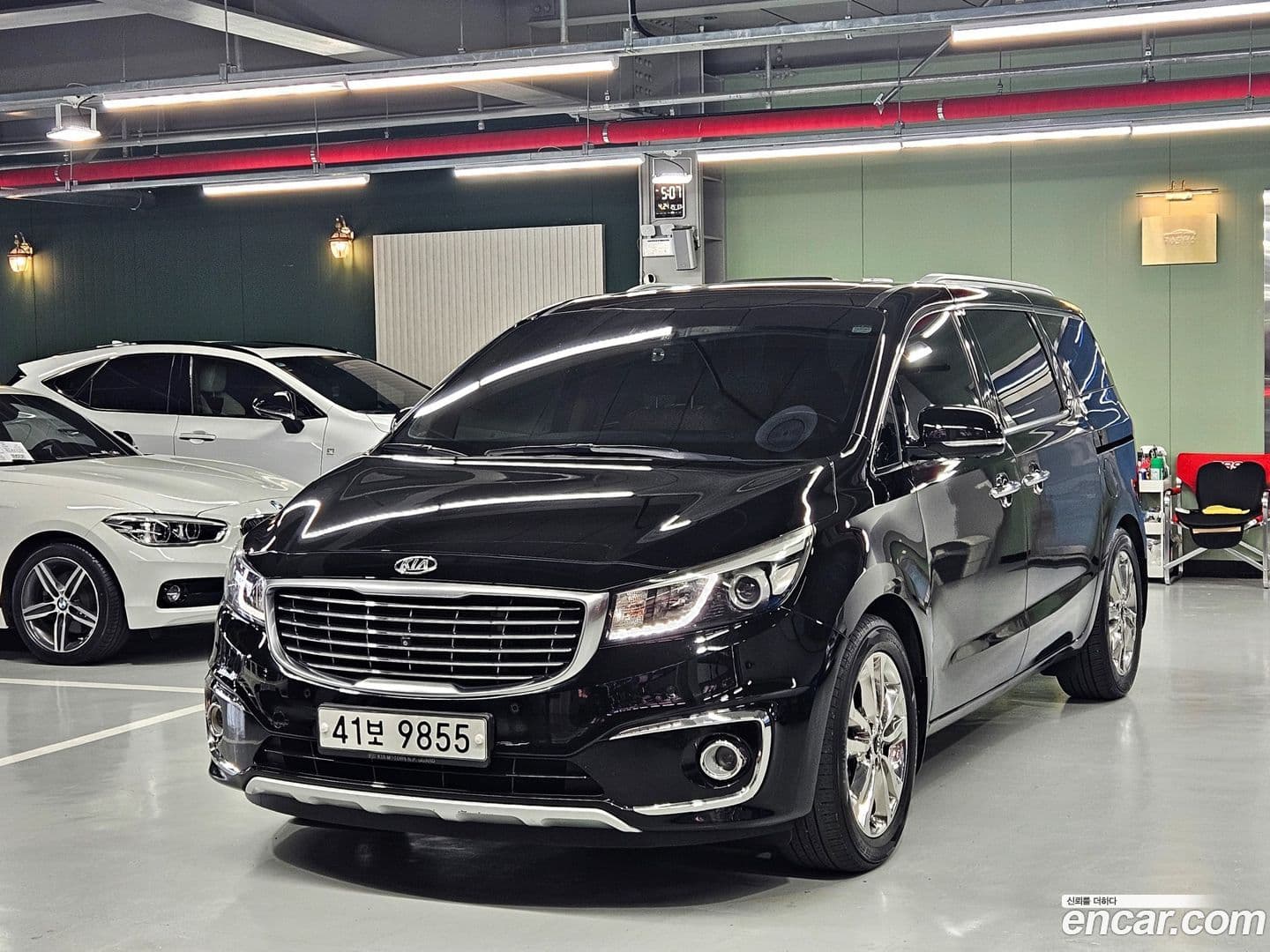 Main__Slider__Photo:Canival Kia 2014.7-0