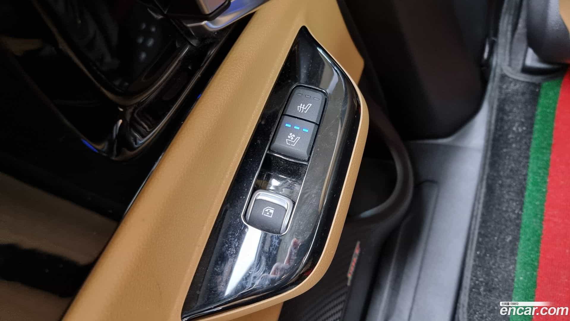 Canival Kia 2020.8-OPTION-023