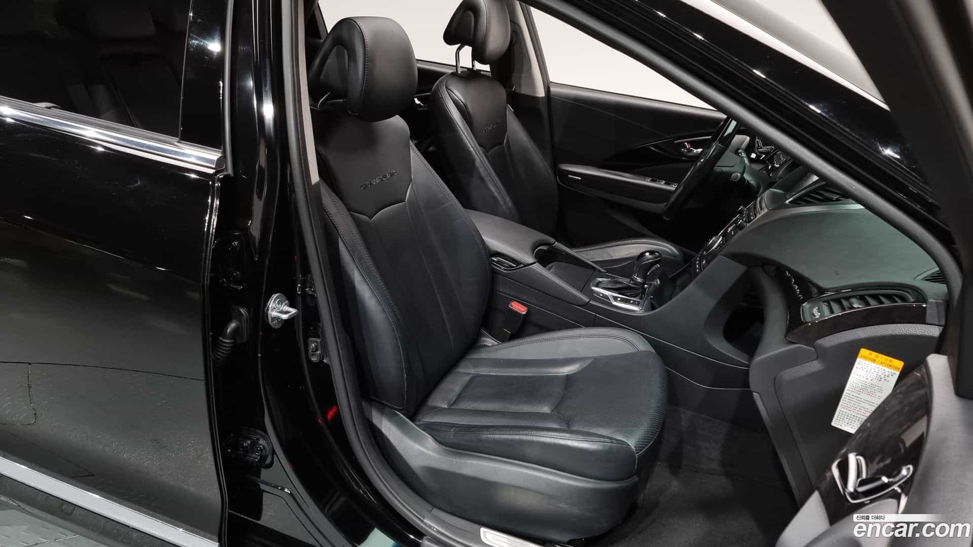 Grandeur Hyundai 2015.0-INNER-010