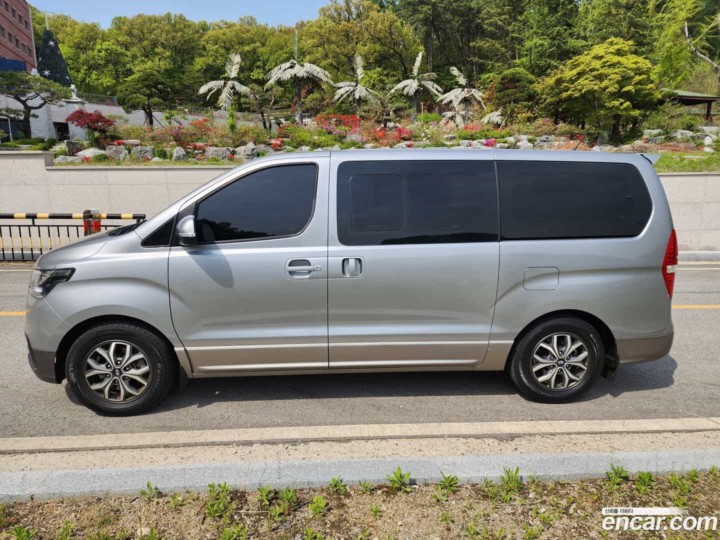 Starex Hyundai 2020.2-OUTER-004