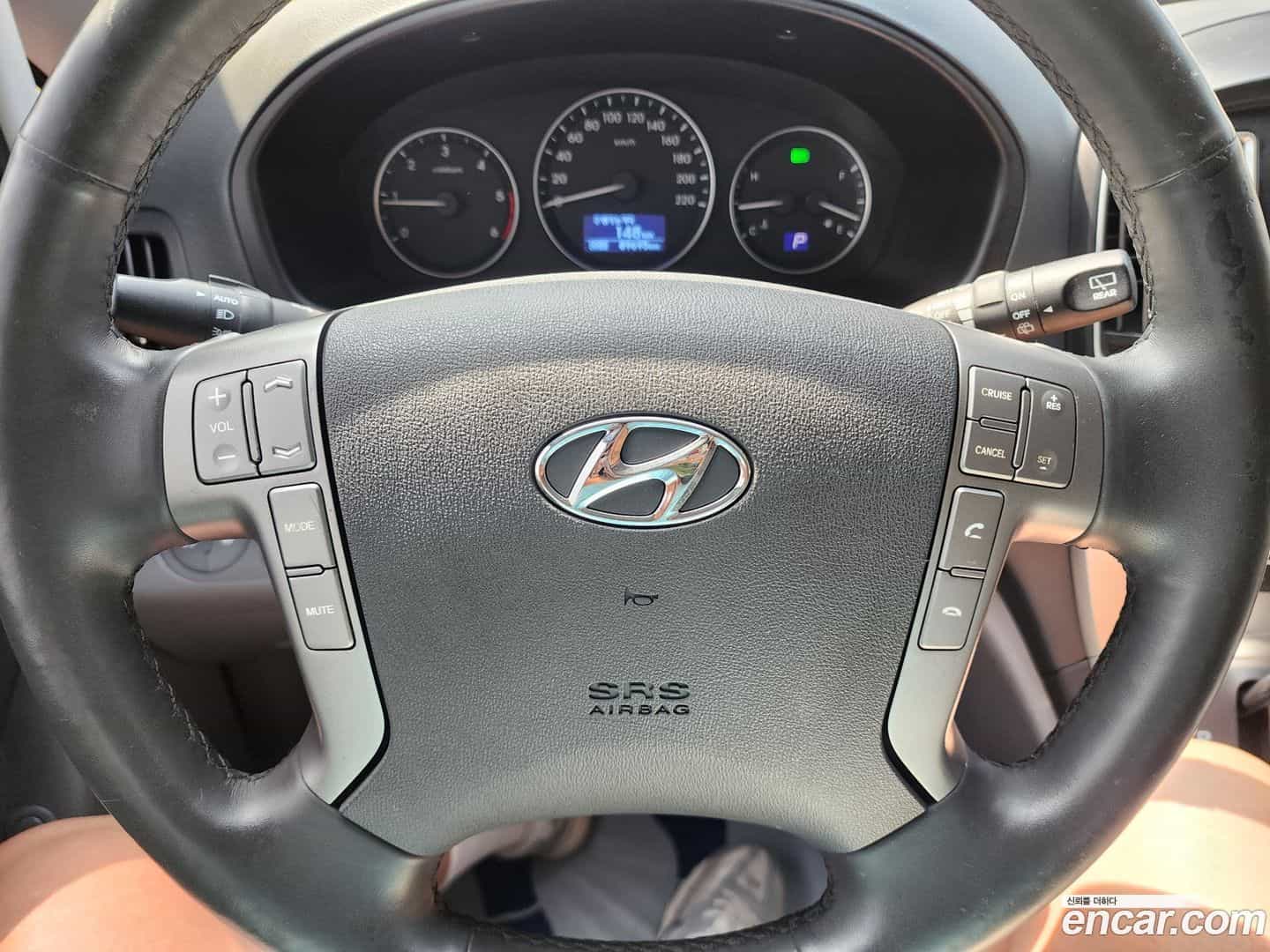 Starex Hyundai 2020.2-OPTION-016