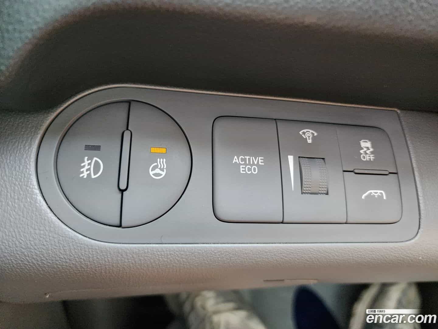 Starex Hyundai 2020.2-OPTION-023