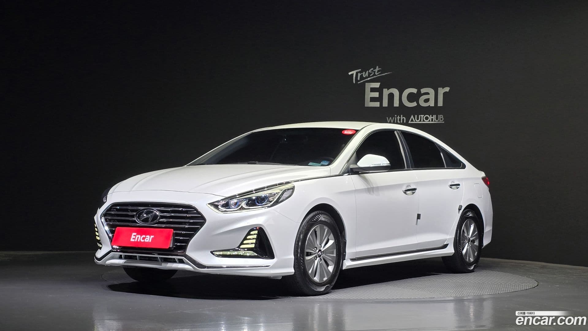 Main__Slider__Photo:Sonata Hyundai 2017.9-0