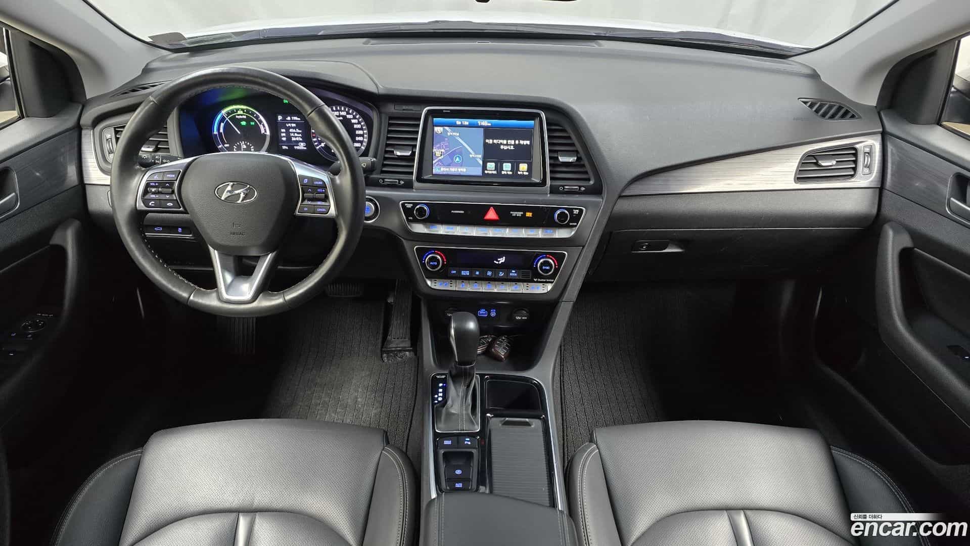 Sonata Hyundai 2017.9-INNER-007