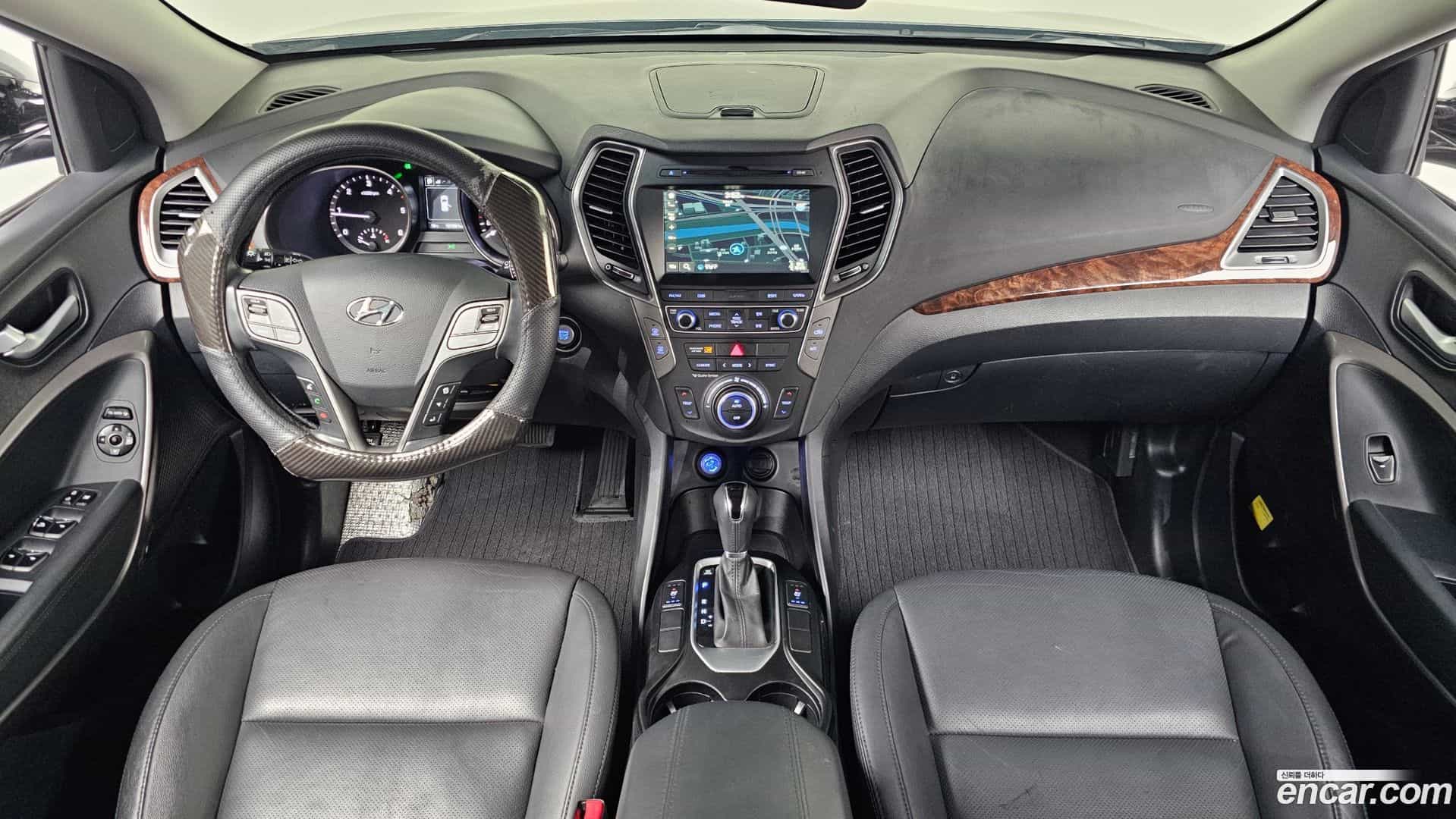 Santafe Hyundai 2016.1-INNER-007