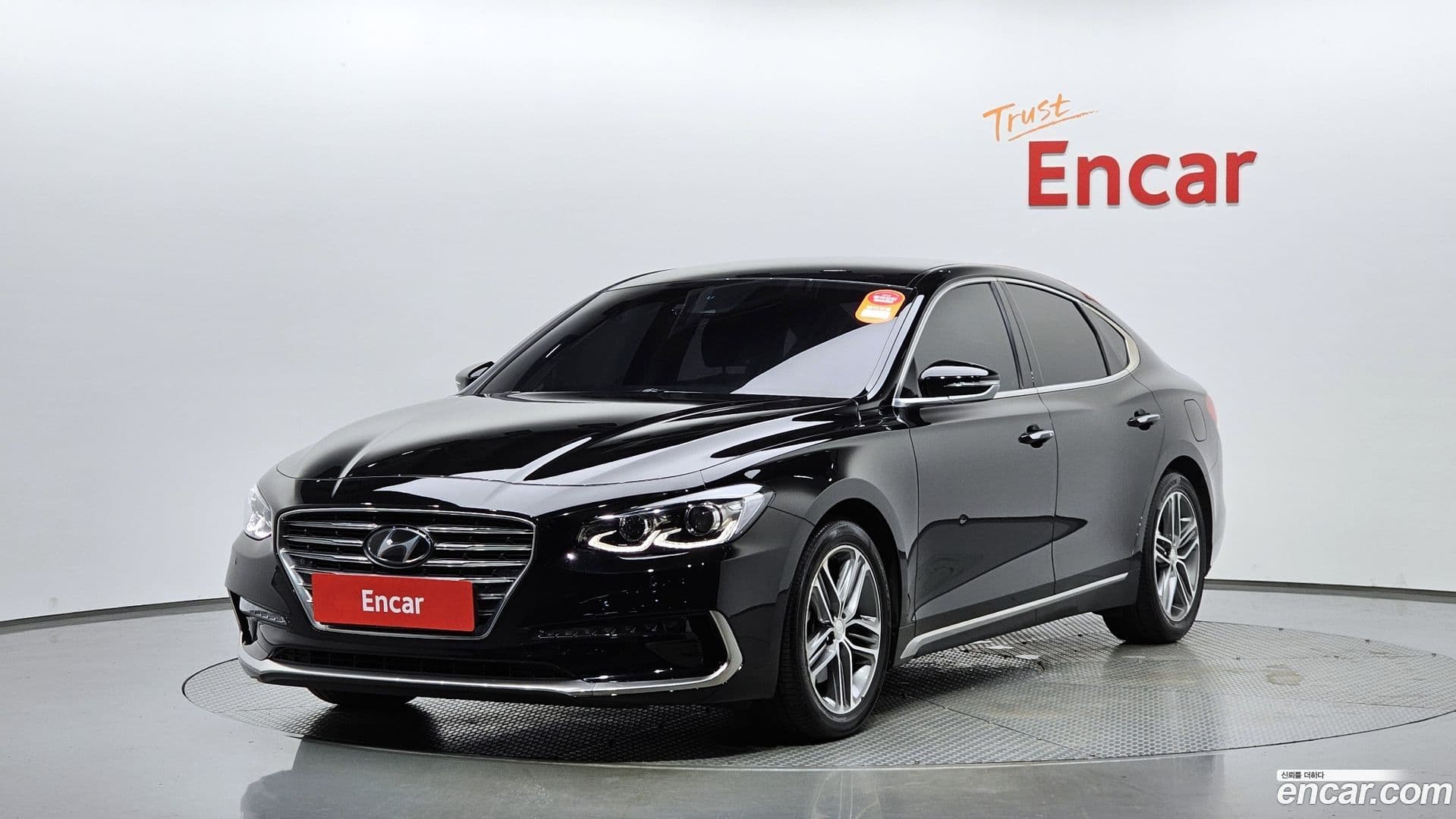 Main__Slider__Photo:Grandeur Hyundai 2017.0-0