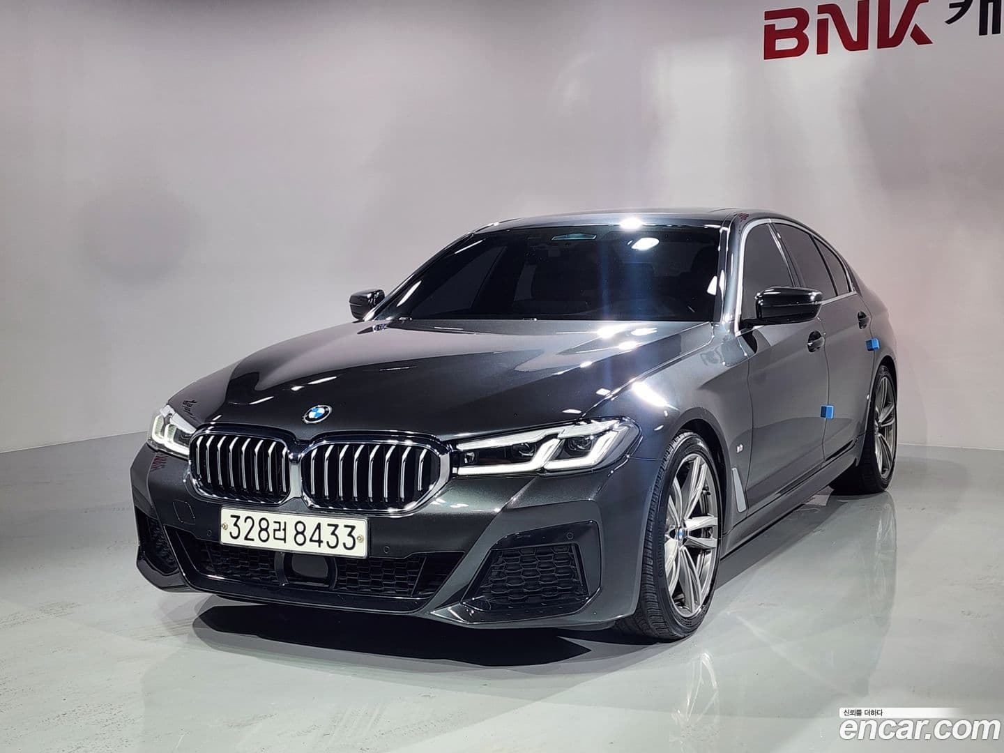 Main__Slider__Photo:5-Series BMW 2020.9-0