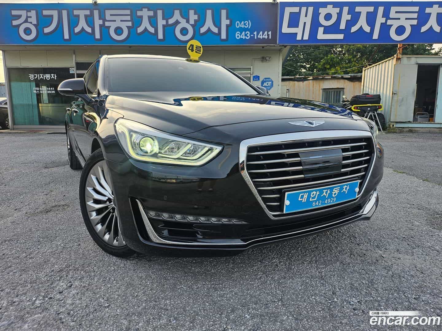 EQ900 Genesis 2018.10-OUTER-001