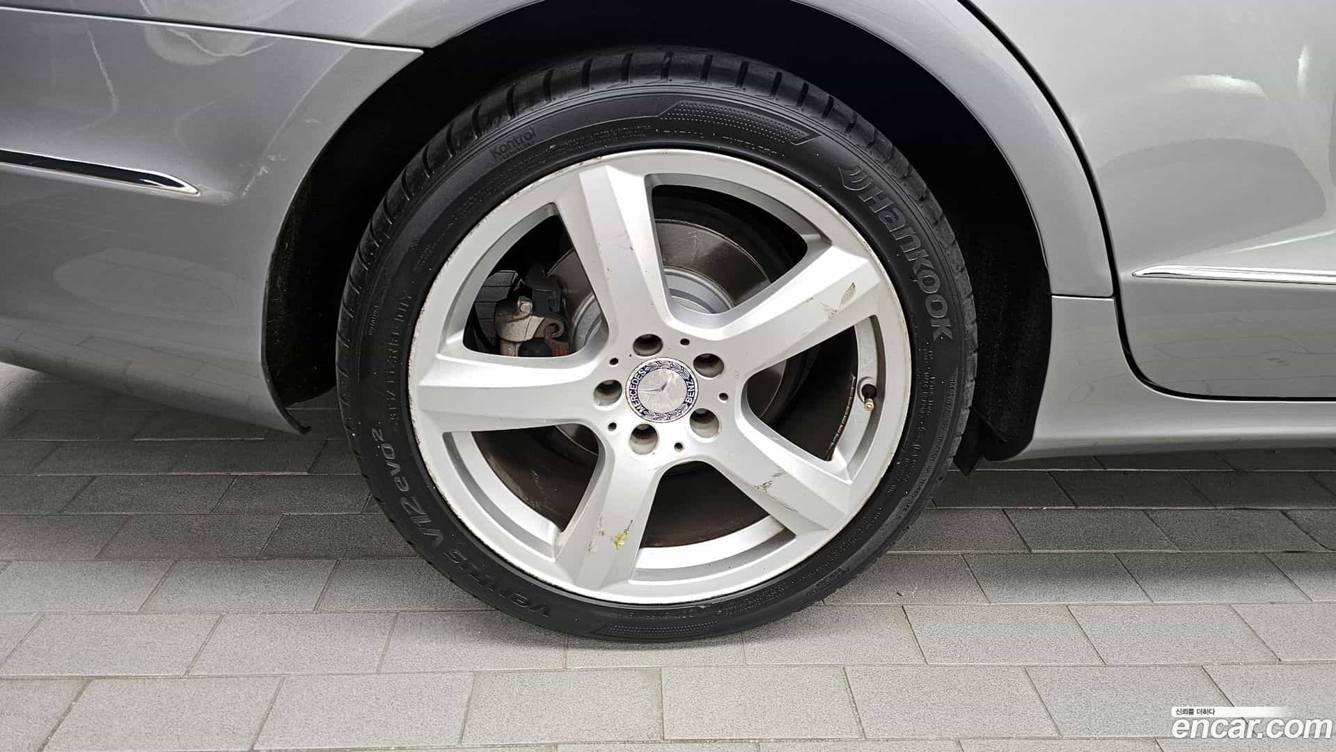 CLS-Class Mercedes-Benz 2012.9-OUTER-005