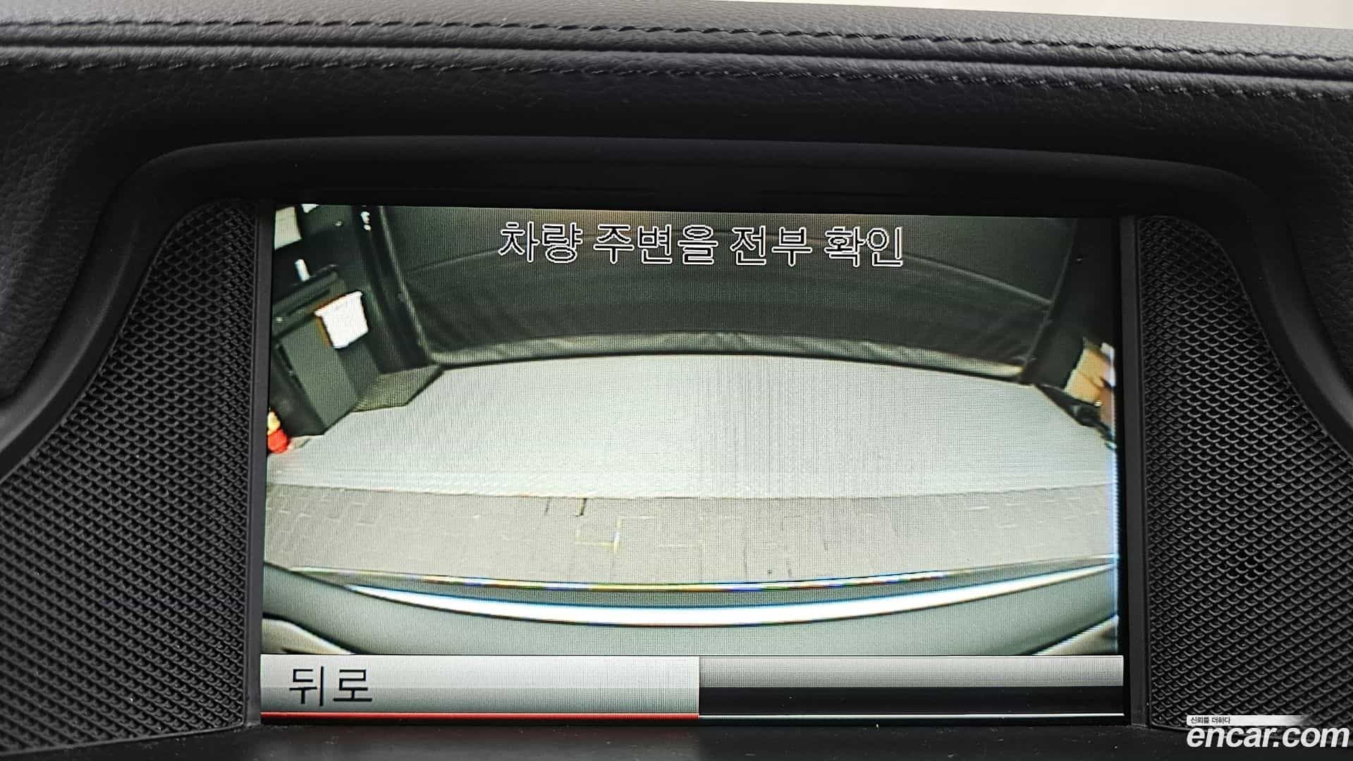 CLS-Class Mercedes-Benz 2012.9-OPTION-019