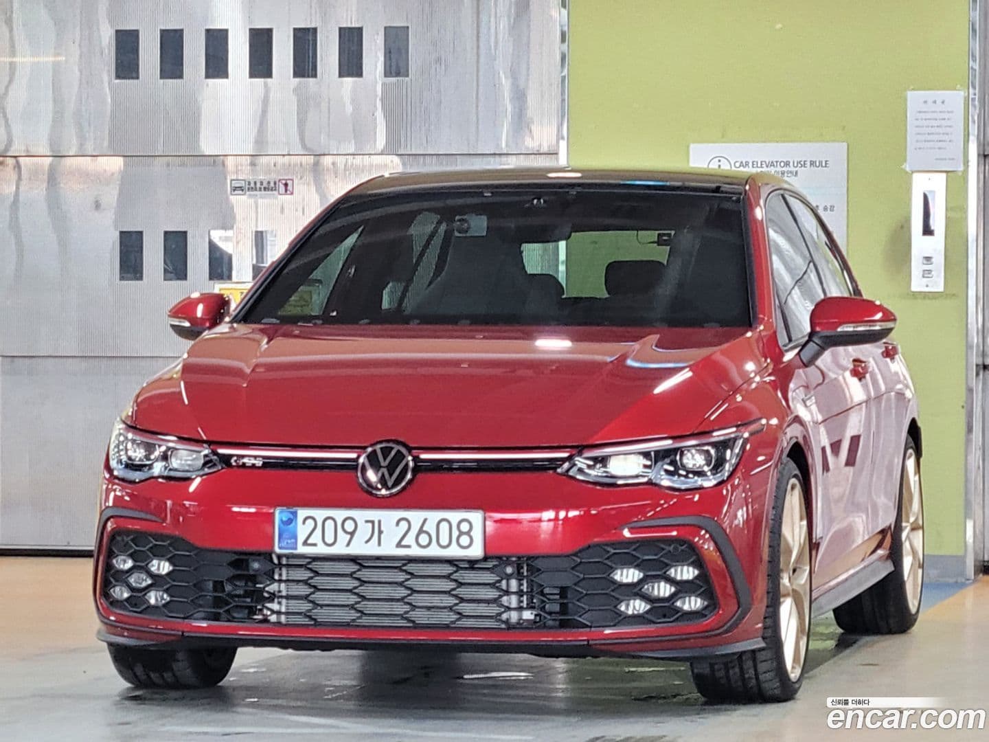 Main__Slider__Photo:Golf Volkswagen 2023.6-0
