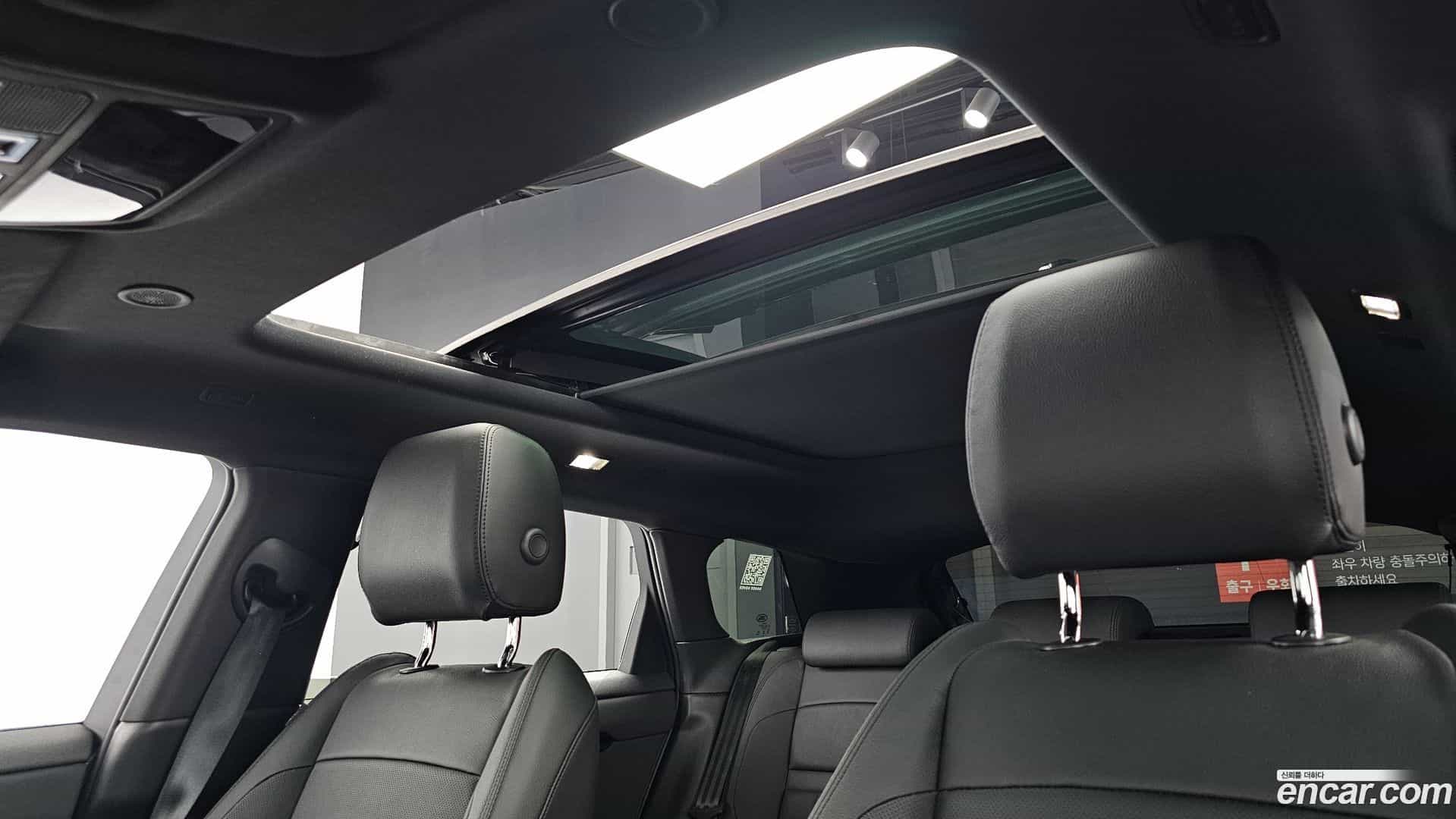 Range Rover Evoque Land Rover 2024.8-OPTION-022