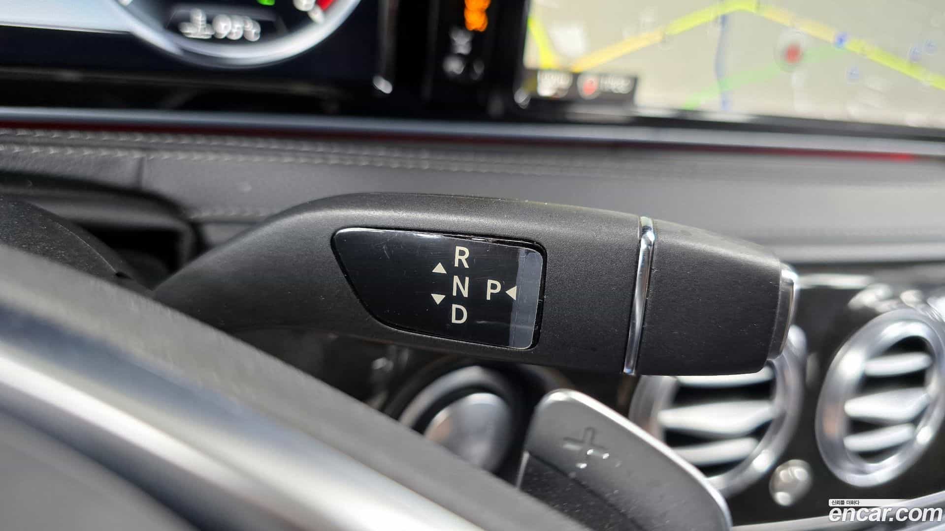 S-Class Mercedes-Benz 2015.4-INNER-009
