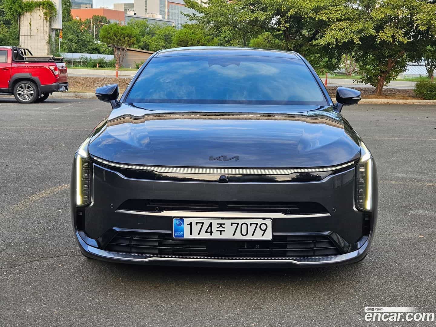 K8 Kia 2024.11-OUTER-001