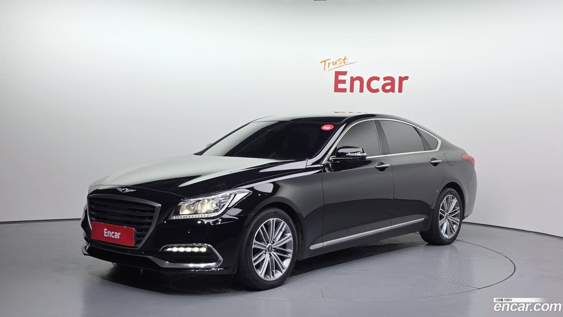 Main__Slider__Photo:G80 Genesis 2016.8-0
