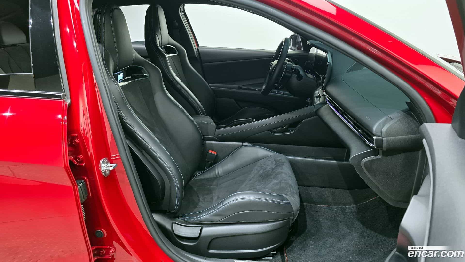 AVANTE Hyundai 2021.6-OPTION-016