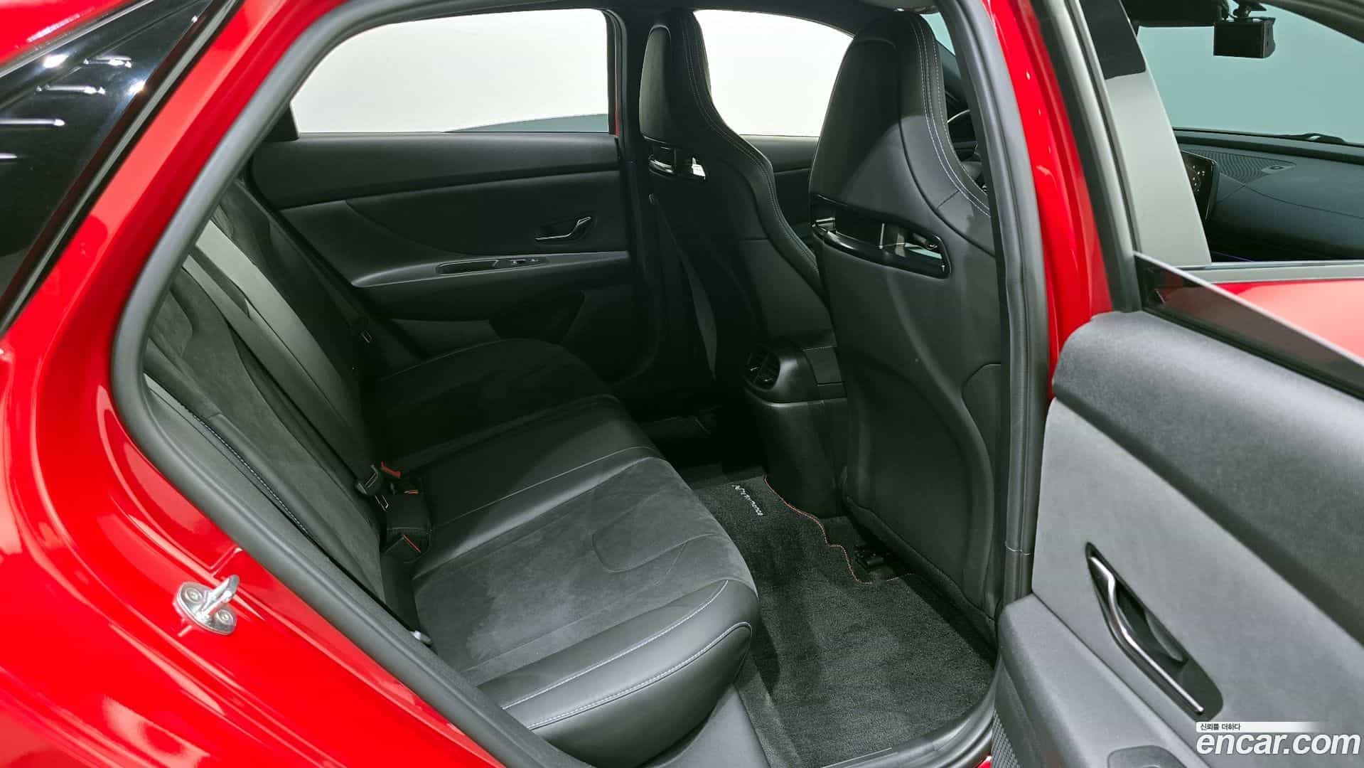 AVANTE Hyundai 2021.6-OPTION-017