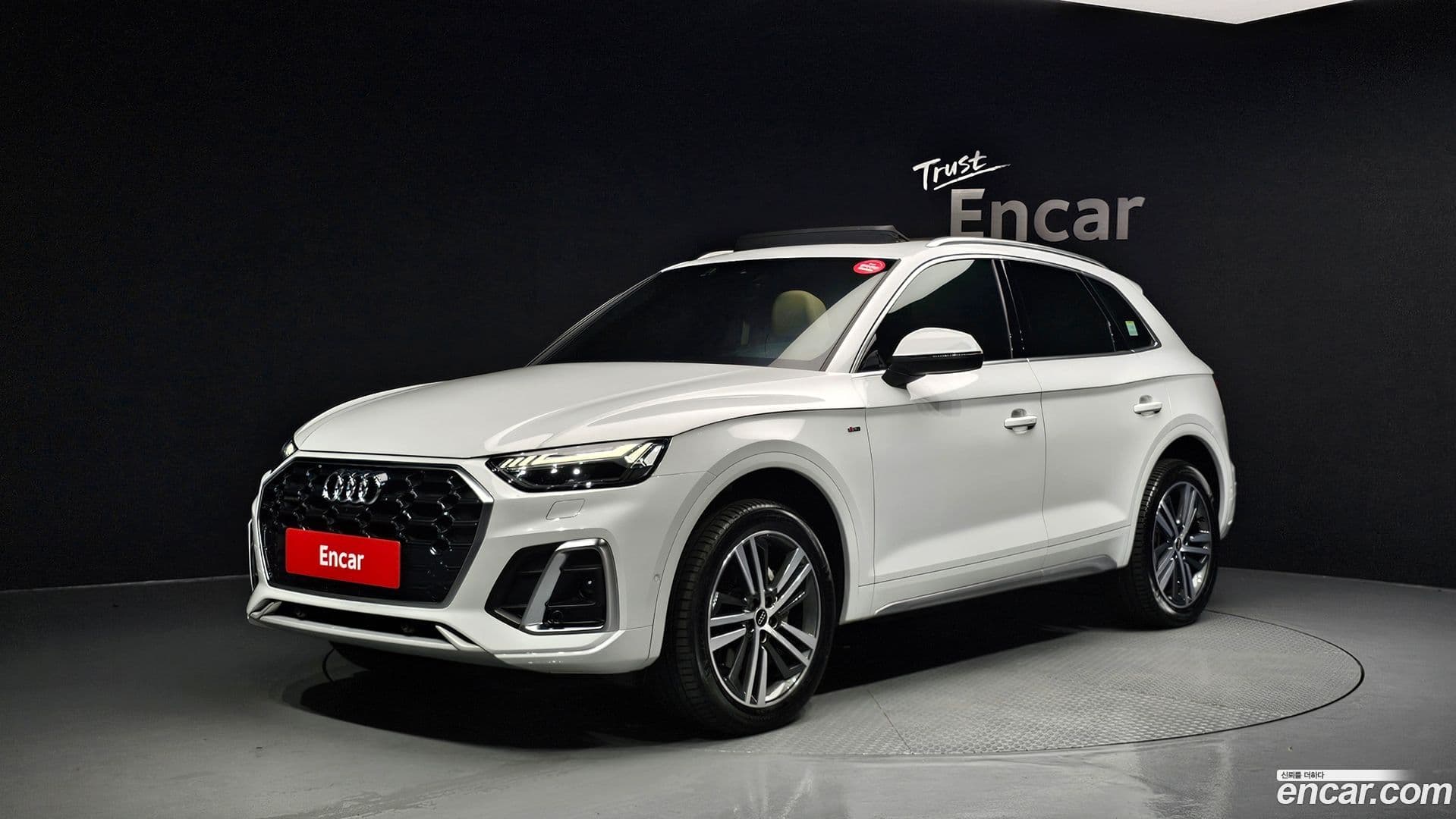 Main__Slider__Photo:Q5 Audi 2023.3-0