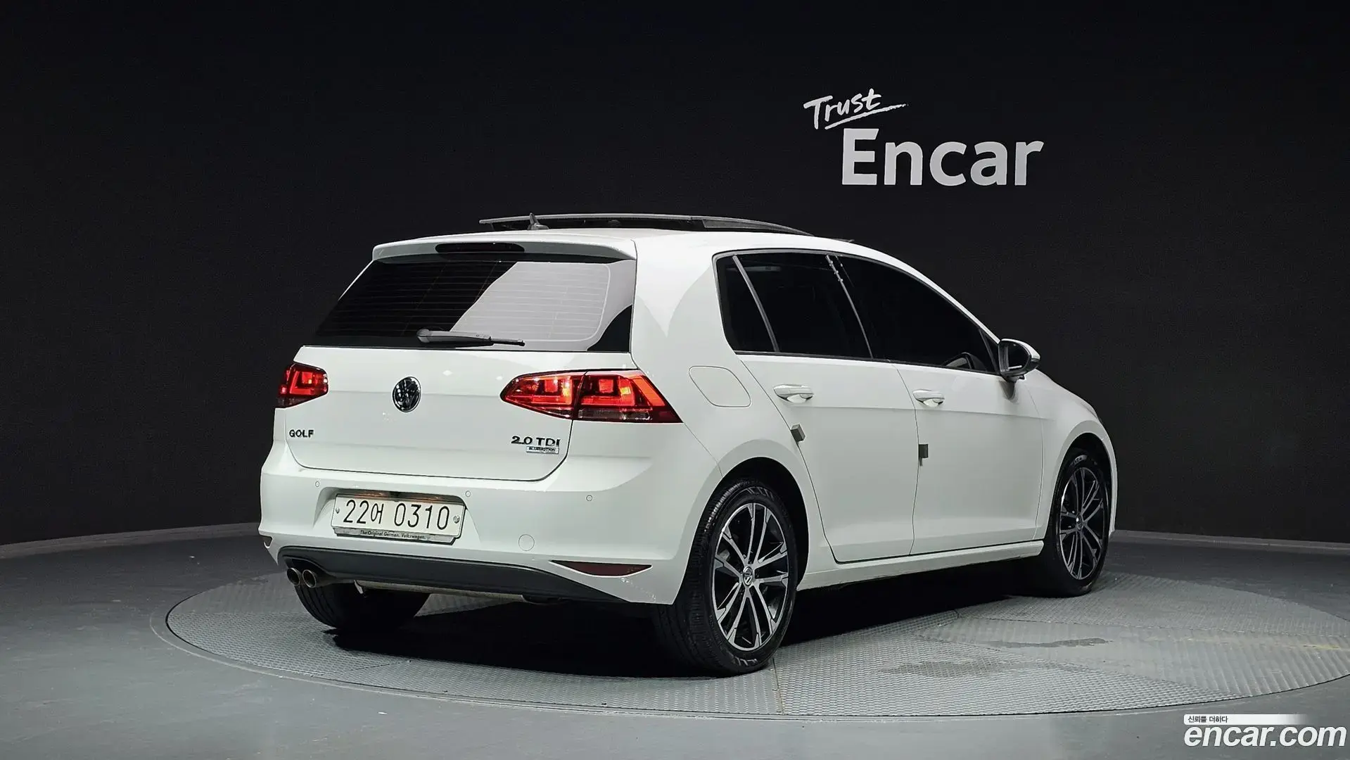 Main__Slider__Photo:Golf Volkswagen 2015.11-1