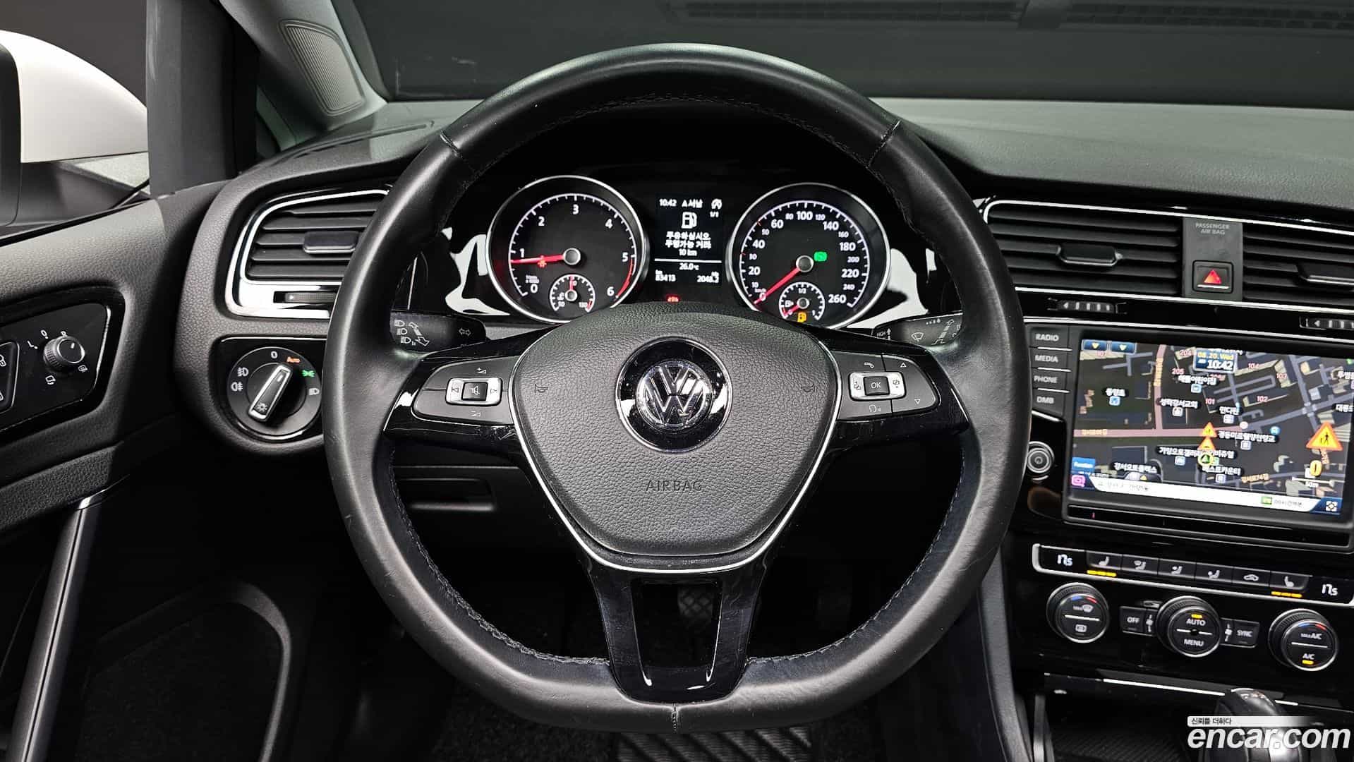 Golf Volkswagen 2015.11-OPTION-17