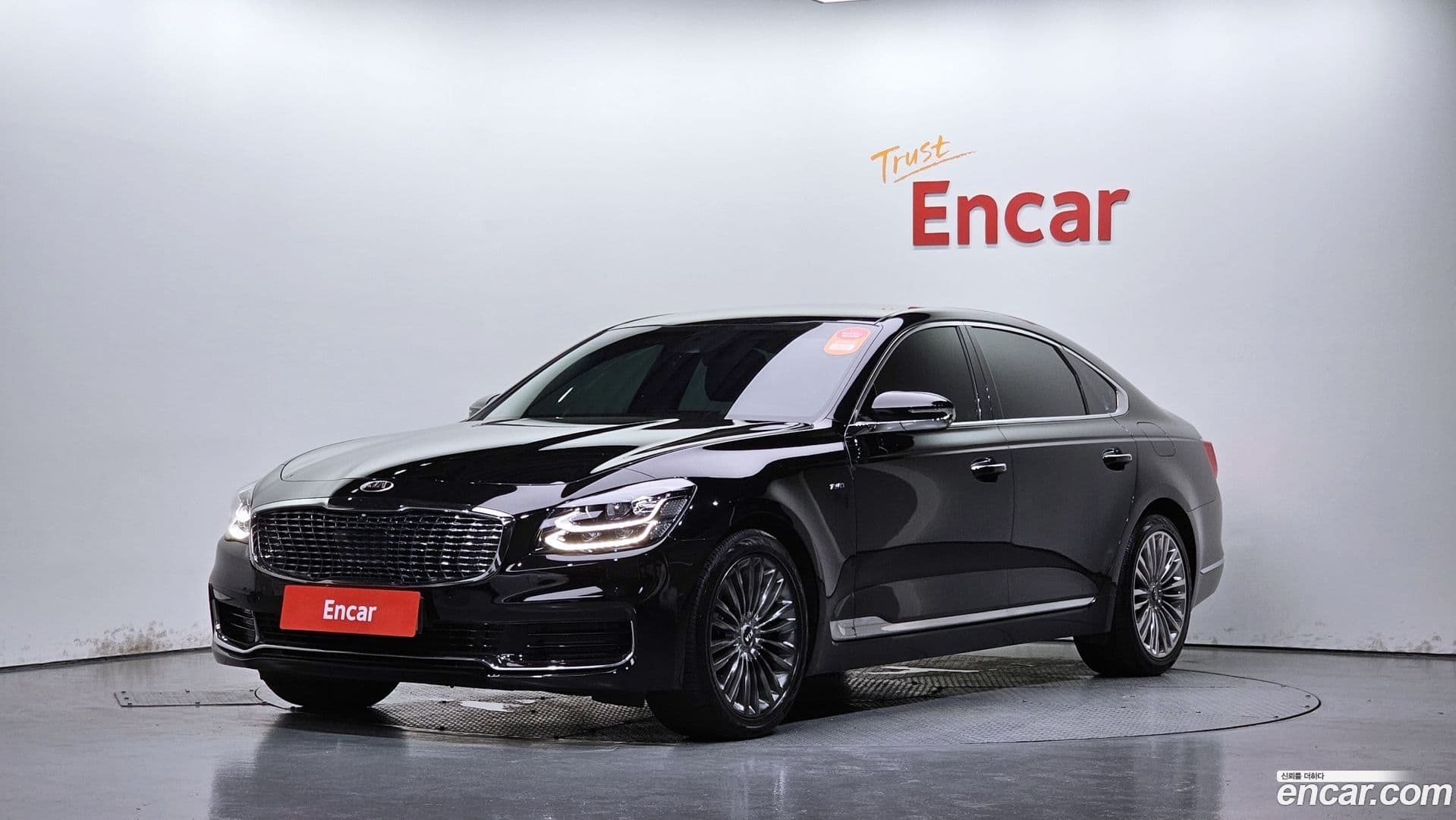 Main__Slider__Photo:K9 Kia 2019.10-0