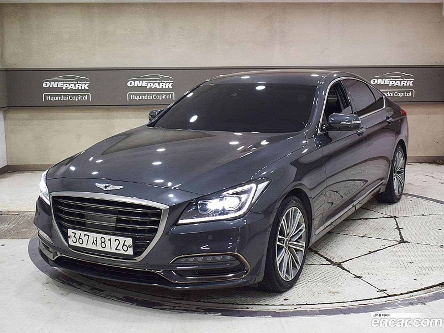 Main__Slider__Photo:G80 Genesis 2019.5-0