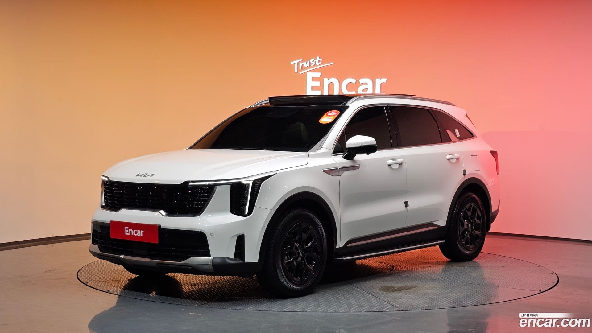 Main__Slider__Photo:Sorento Kia 2023.8-0