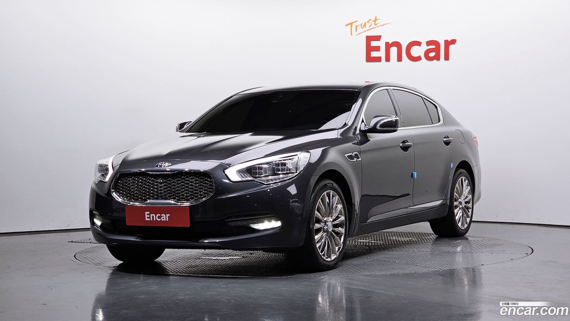 Main__Slider__Photo:K9 Kia 2017.1-0