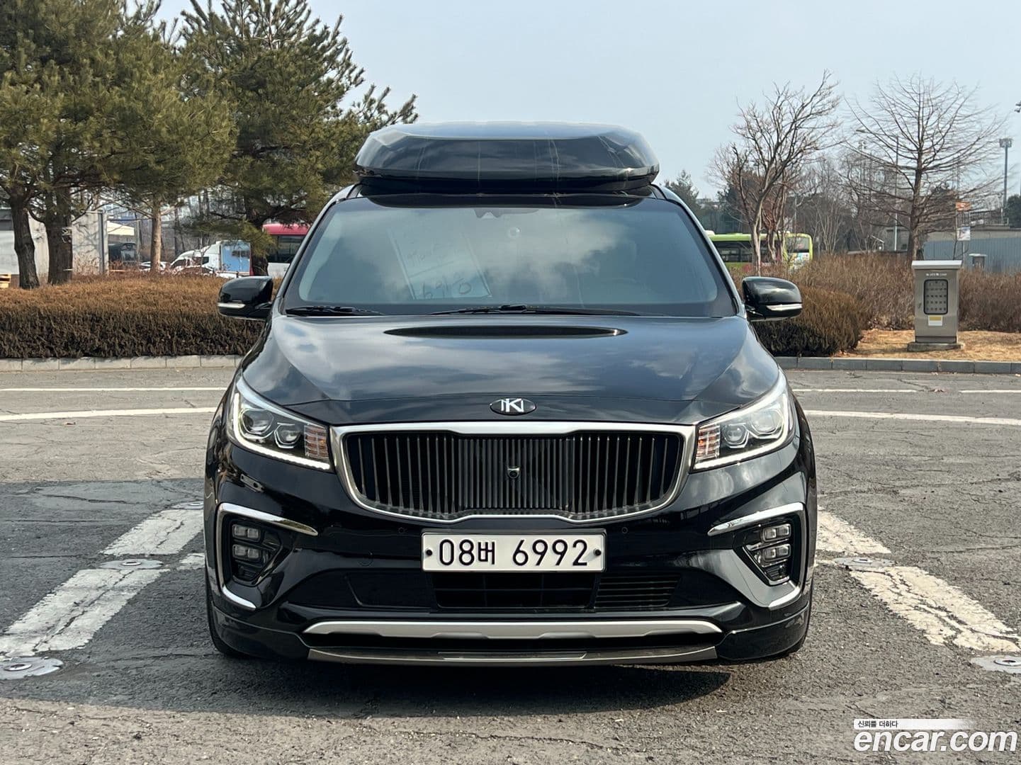 Main__Slider__Photo:Canival Kia 2019.1-0