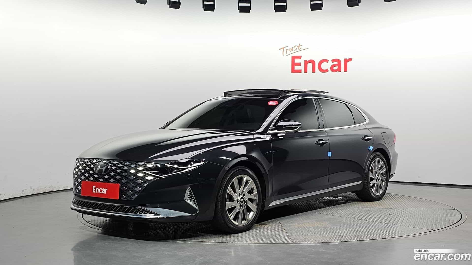 Grandeur Hyundai 2020.11-OUTER-001