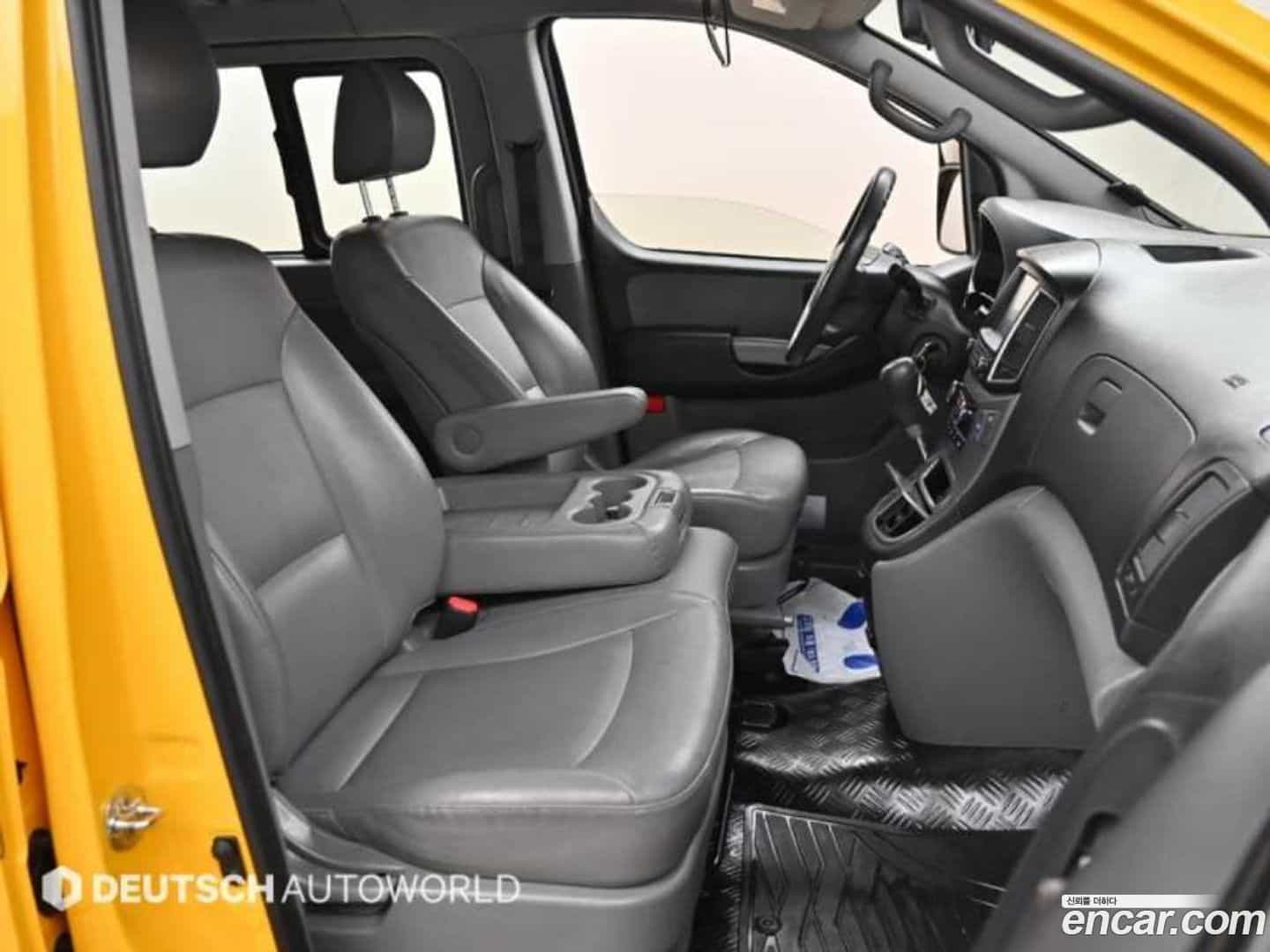 Starex Hyundai 2019.8-INNER-010