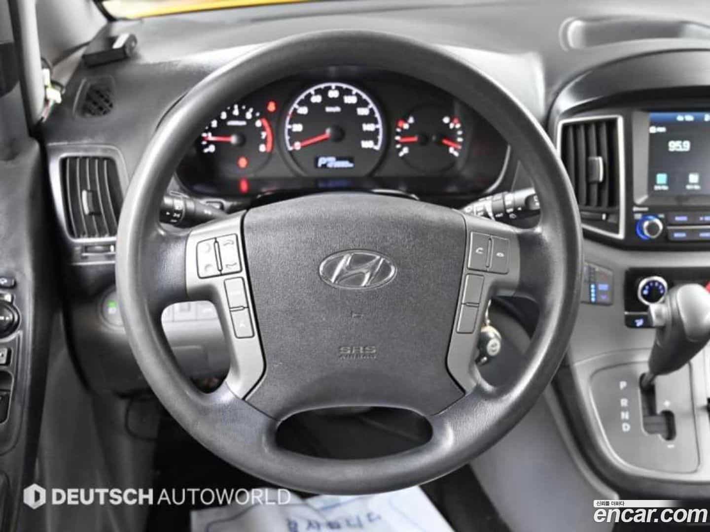 Starex Hyundai 2019.8-OPTION-017