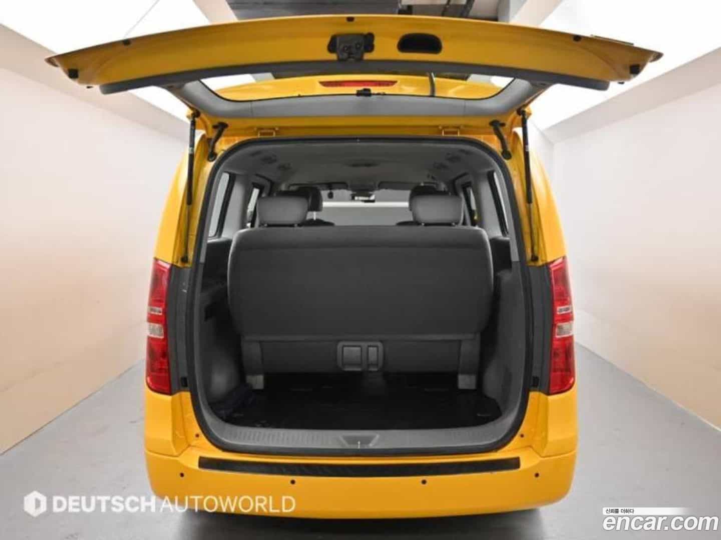 Starex Hyundai 2019.8-OPTION-024