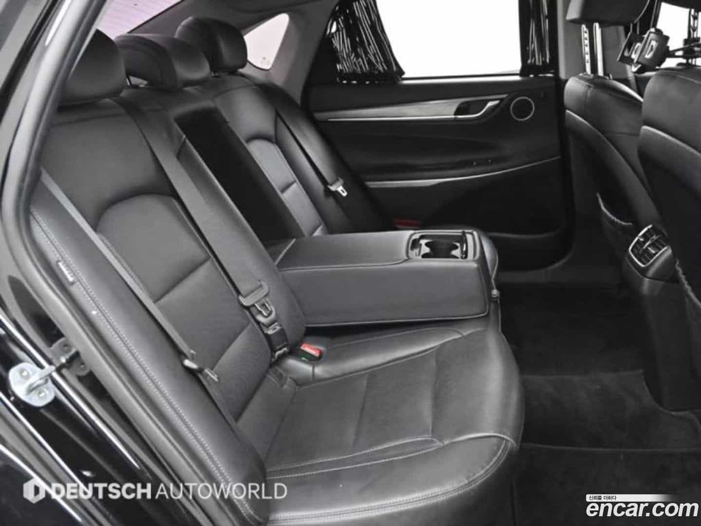 Grandeur Hyundai 2017.8-OPTION-016