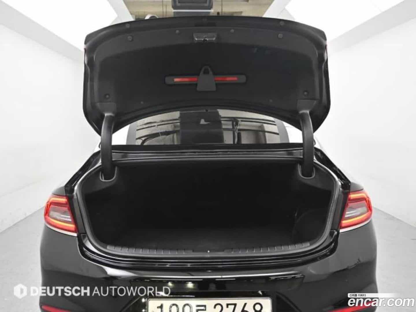 Grandeur Hyundai 2017.8-OPTION-024