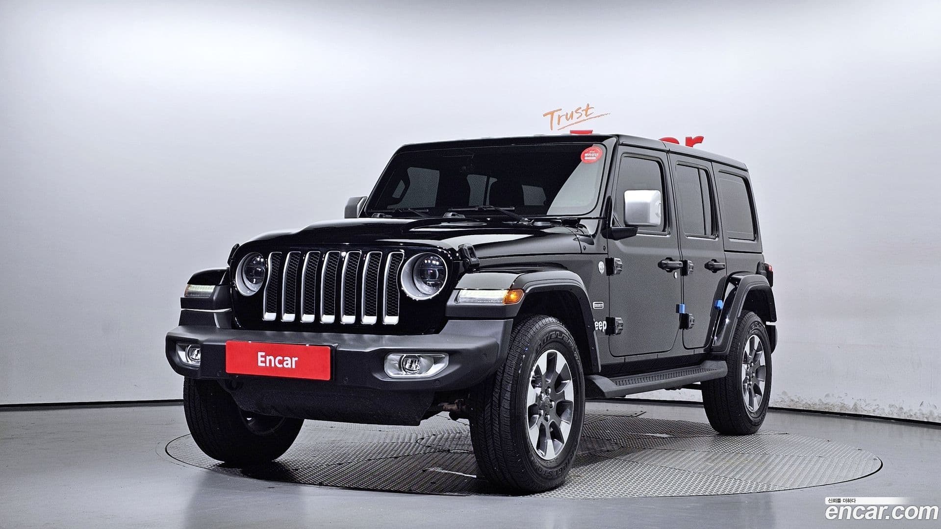 Main__Slider__Photo:Wrangler Jeep 2023.4-0