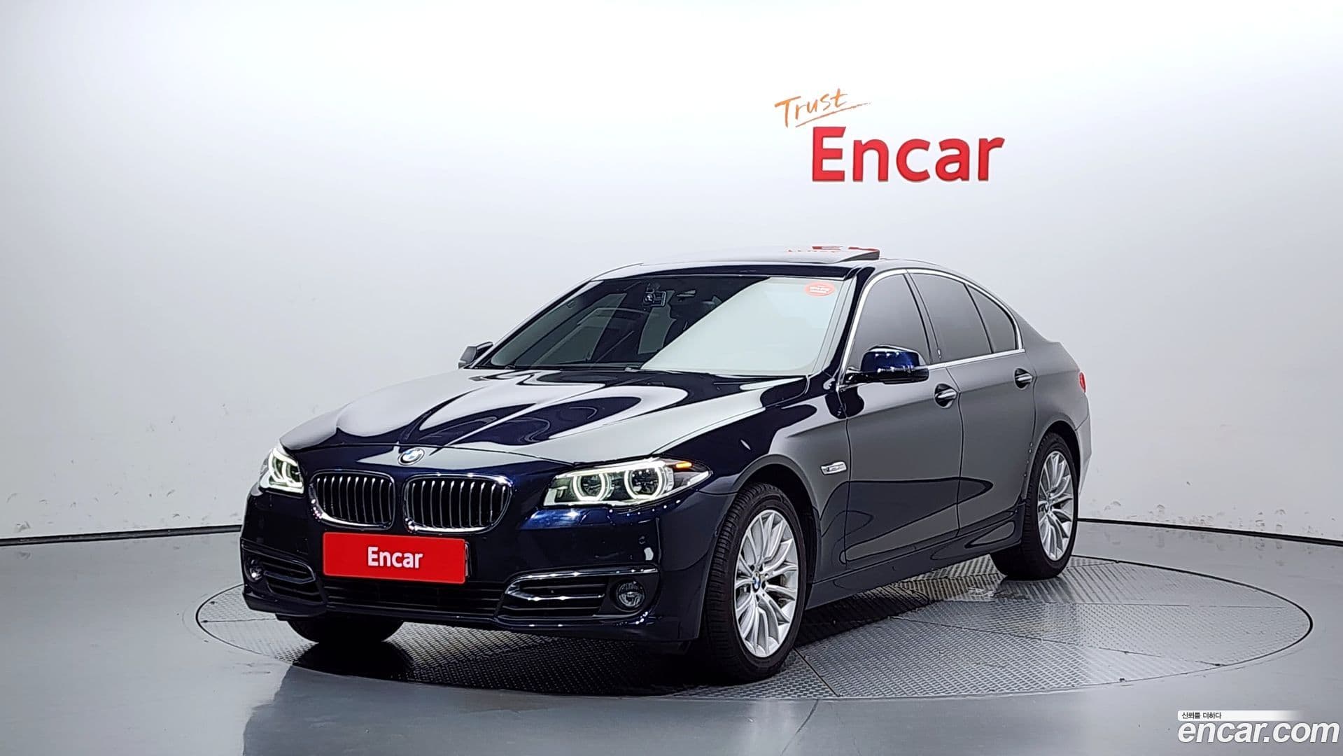 Main__Slider__Photo:5-Series BMW 2016.1-0