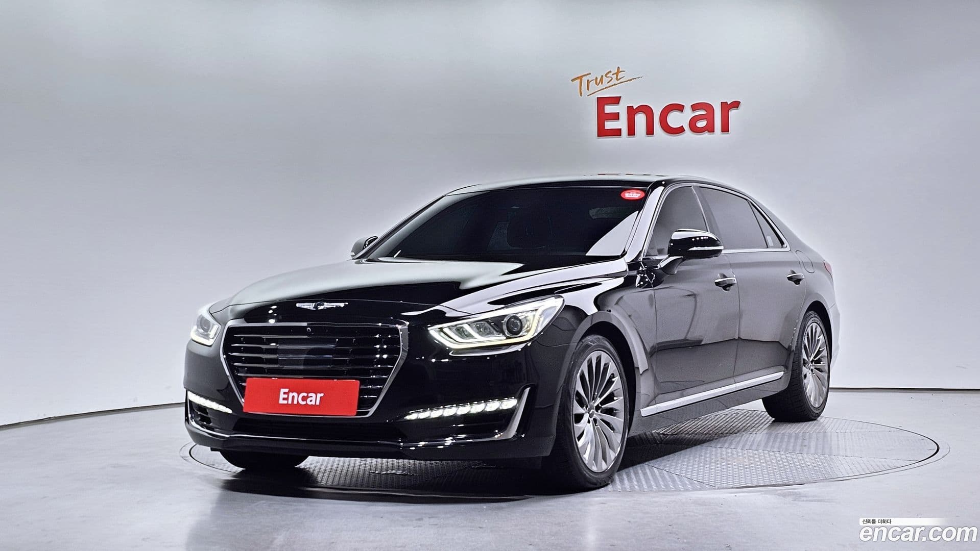 Main__Slider__Photo:EQ900 Genesis 2016.5-0