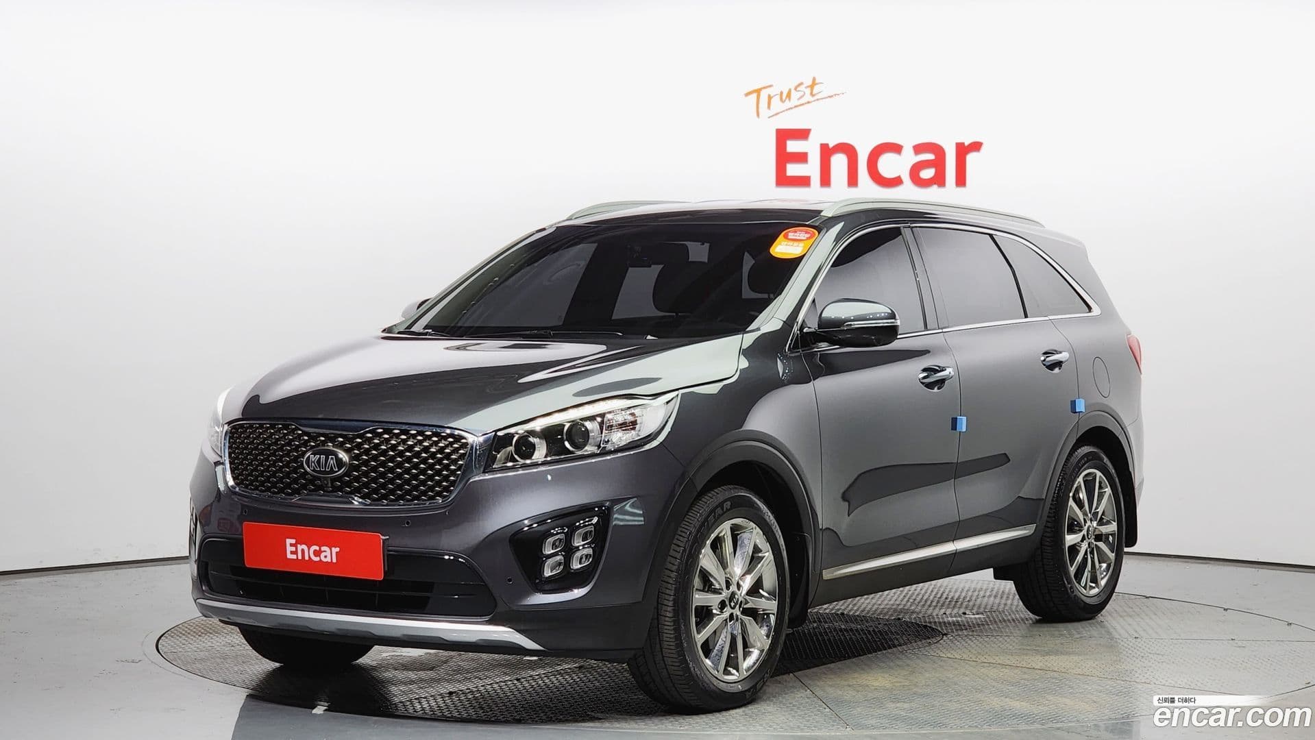 Main__Slider__Photo:Sorento Kia 2016.8-0