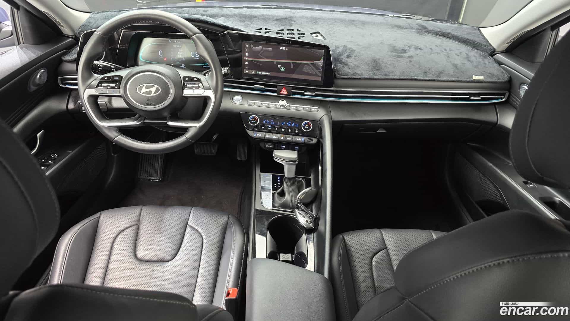 AVANTE Hyundai 2023.10-INNER-007