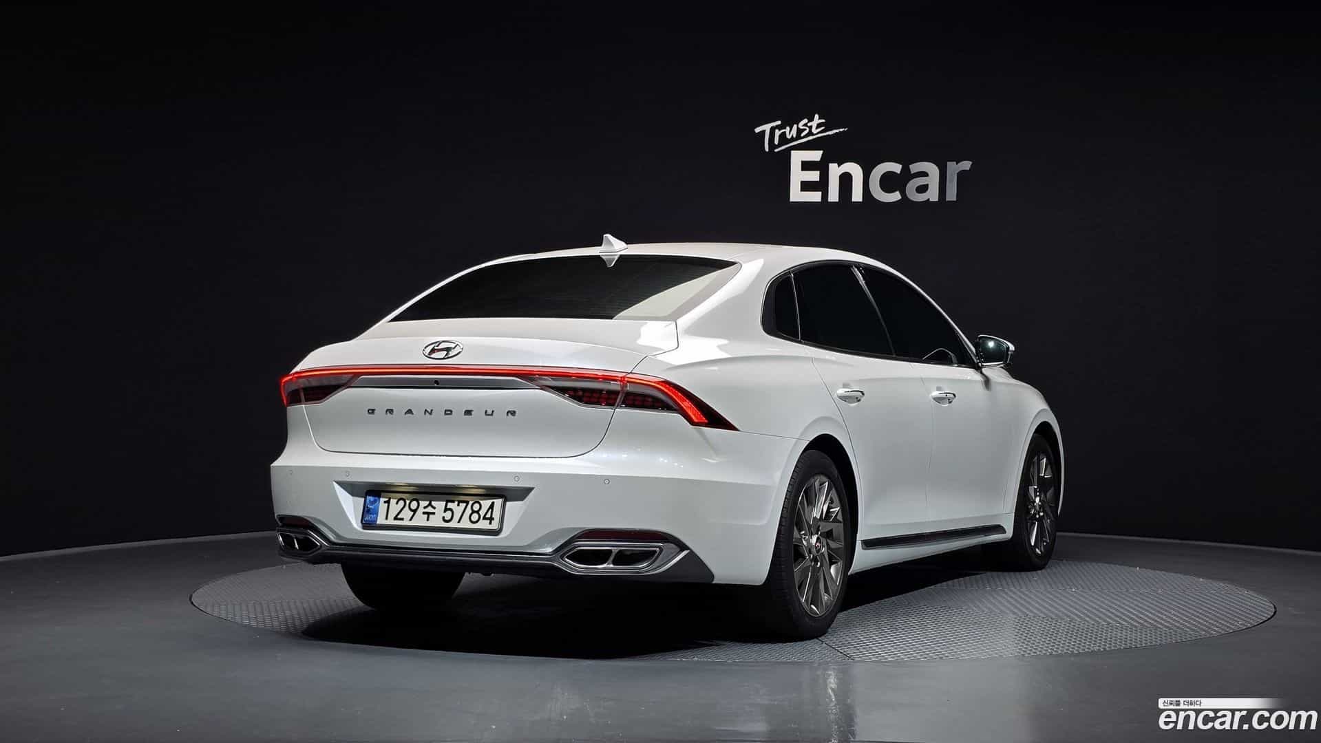 Grandeur Hyundai 2021.7-OUTER-002