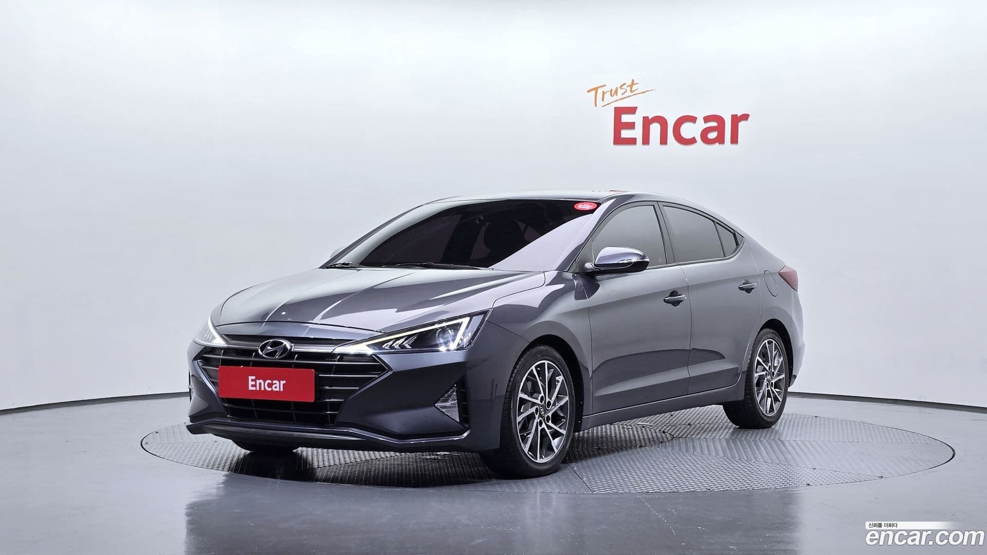 Main__Slider__Photo:AVANTE Hyundai 2019.0-0