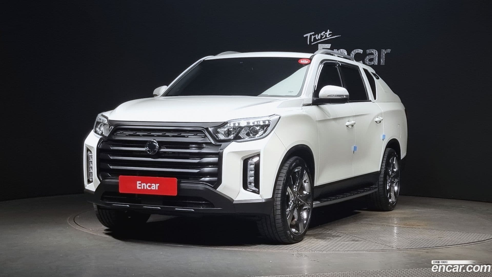 Main__Slider__Photo:Rexton KG Mobility 2019.4-0