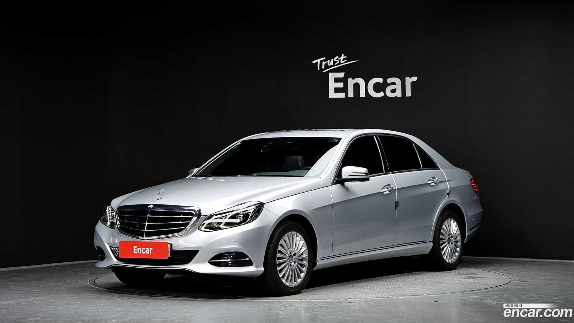 E-Class Mercedes-Benz 2013.7-OUTER-001